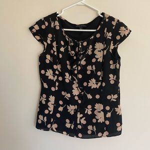 Banana Republic black and pink blouse size M